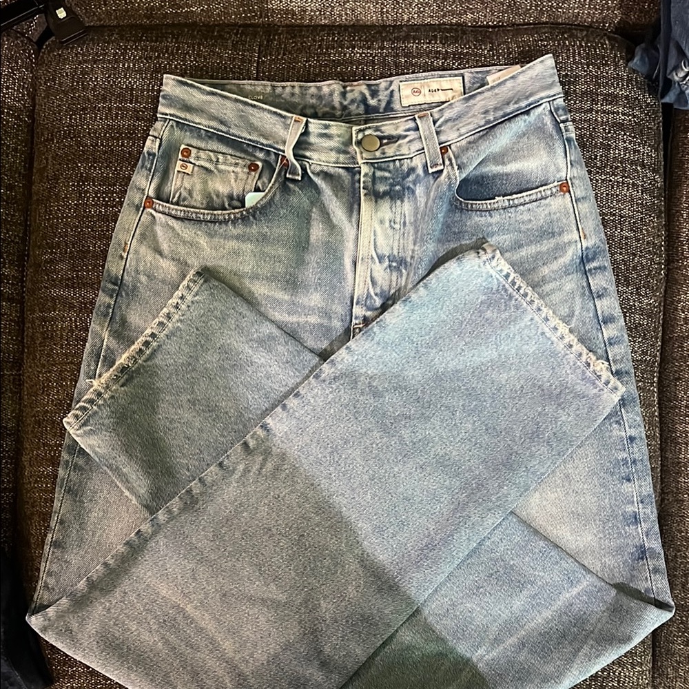 AG Light Wash Women's Jeans - Classic Straight Leg